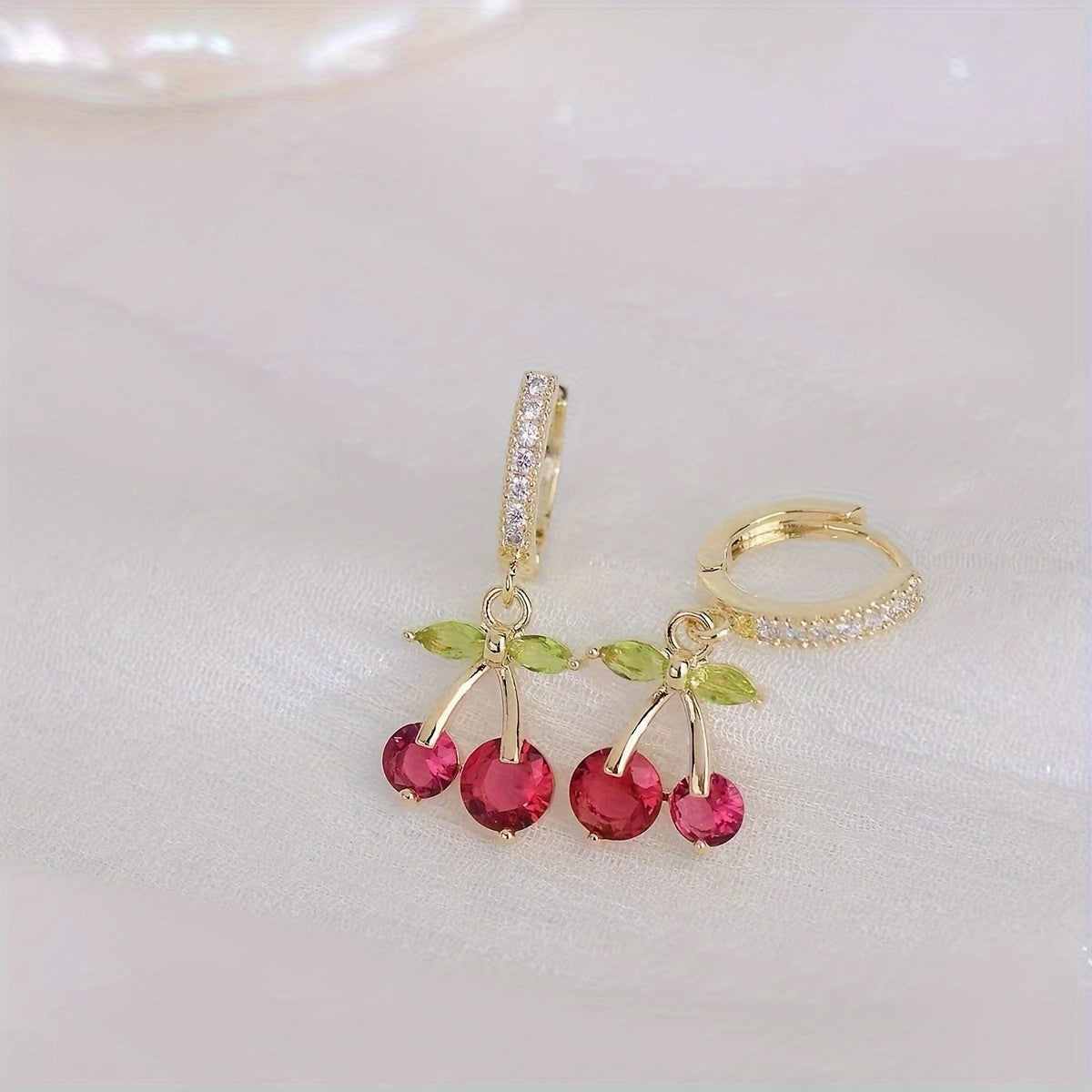 1pair Rhinestone Cherry Shaped Dangle Earrings, Jewelry for Daily Wear