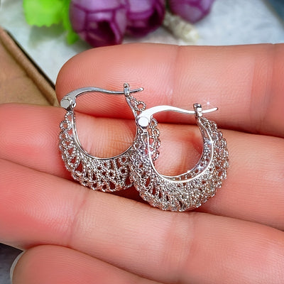 Bohemian Ethnic Style Filigree Hollow Hoop Earrings for Women Fashion Earrings Jewelry