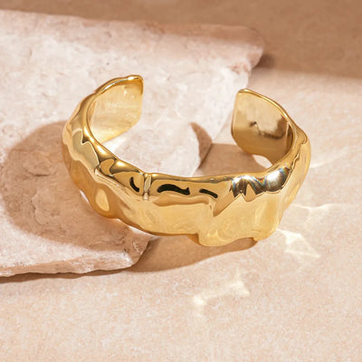 Hip Hop Thick Water Drop Wide Open Bangles Punk Golden Cross Geometric Acrylic Cuff Bracelets Striped Chunky Jewelry F