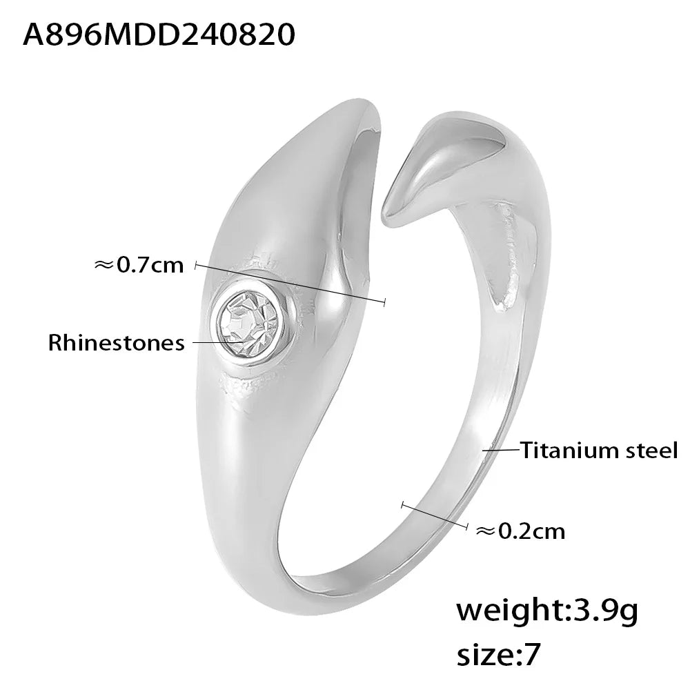 Trendy Chic Rings For Women Gold Plated Waterproof Ring with White Rhinestones Chic Shiny Luxury Jewelry Wholesale