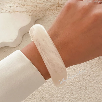 Vintage Punk Beige Khaki Thick Resin Acrylic Smudging Bangles Geometric Irregular Bangle Bracelets For Women Men Jewelry