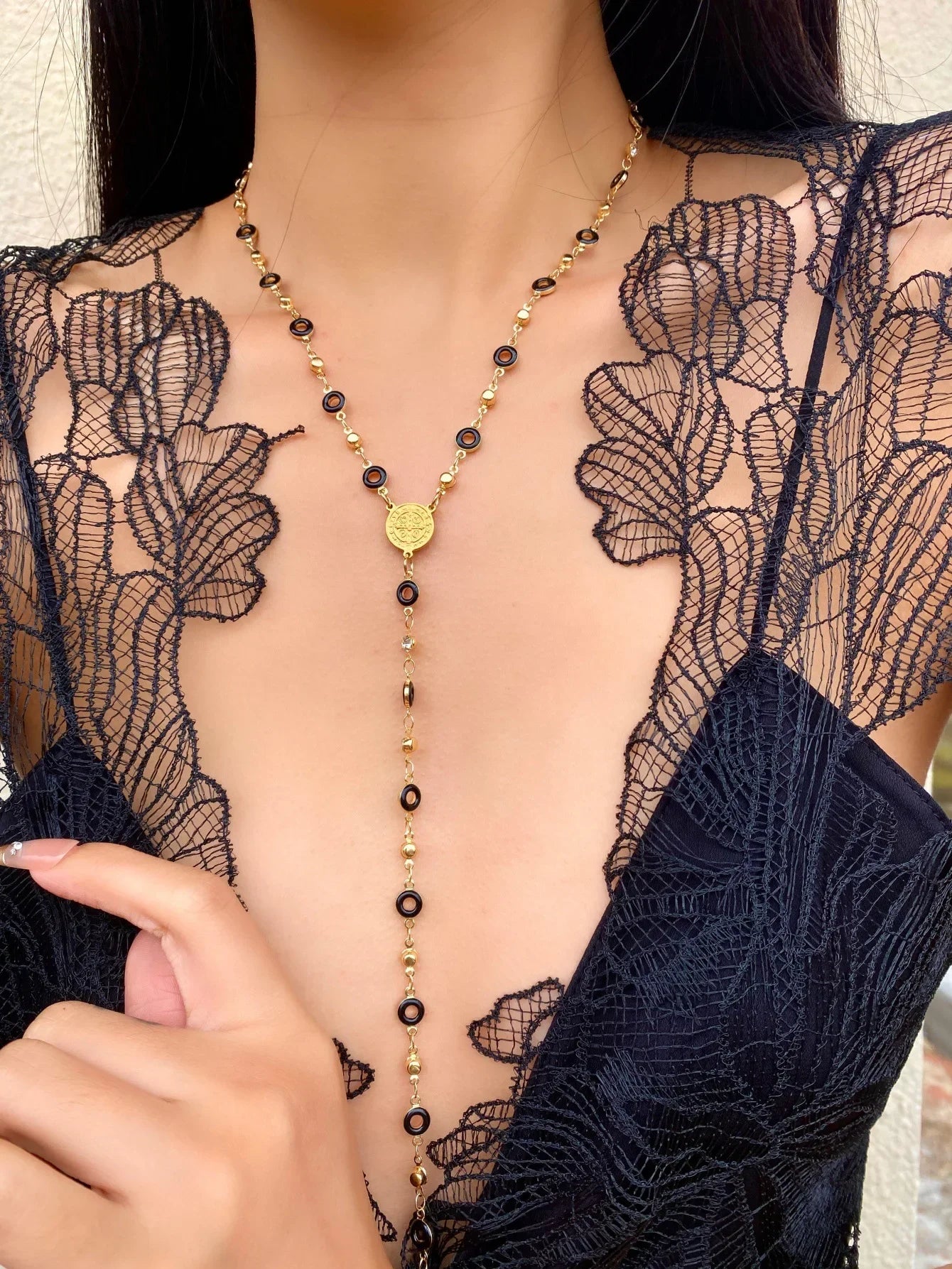 Bohemian Long Y-Shaped Necklaces for Women Y2K Metal Clavicle Chain Gold Color Choker Holiday Party Jewelry Necklace Gift Collar
