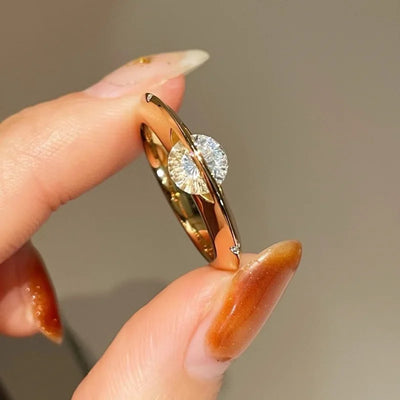 Simple Zircon Rings for Women 2025 New Luxury Design Creative Temperament Jewelry Ring Bijoux Кольцо Женское