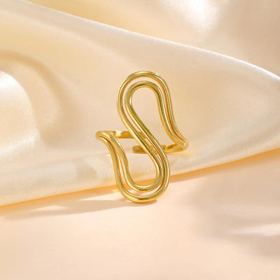Women's Ring, 18k Gold Plated Stylish Open Ring Adjustable, stainless Steel Anti Allergenic Waterproof Jewelry