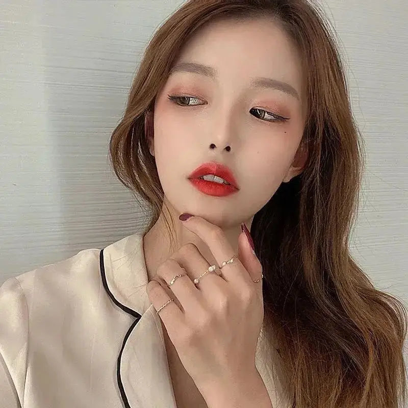 5pcs/set Rings for Women Simple Three Pearl Wavy Metal Twist Combination Joint Ring Trendy Personality Golden Party Jewelry Gift